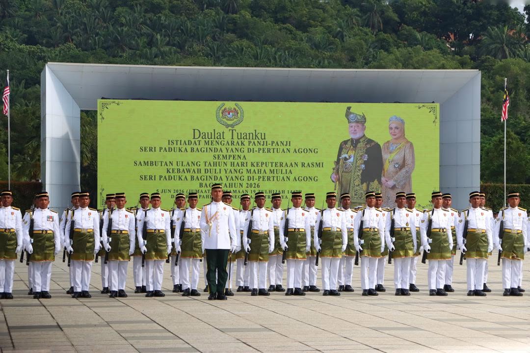 MENGARAK PANJI