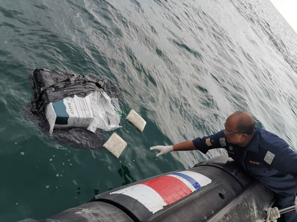 1ded1ae4 c9fc 42e6 8237 178d37c817f5