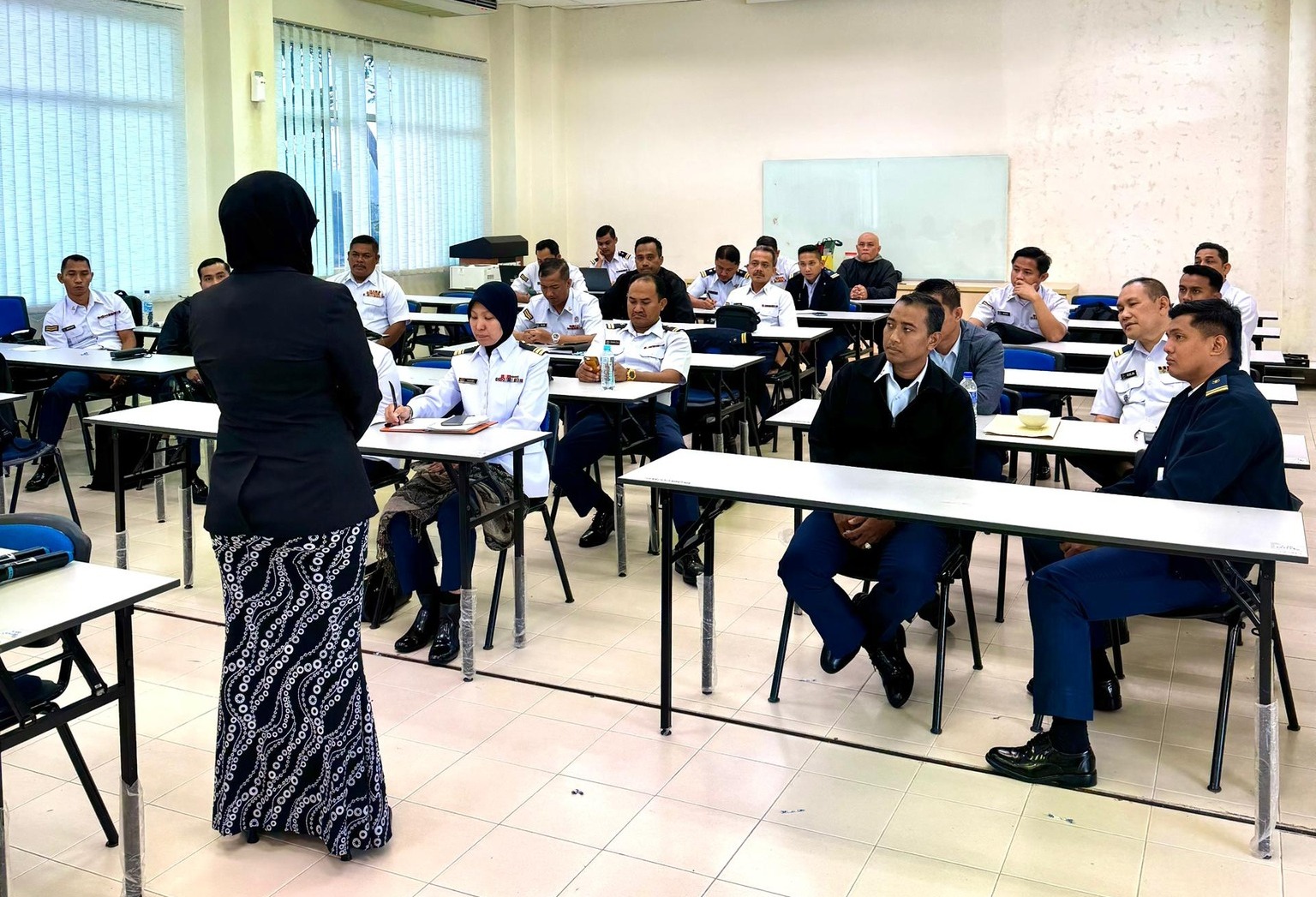 KURSUS SIMULASI4