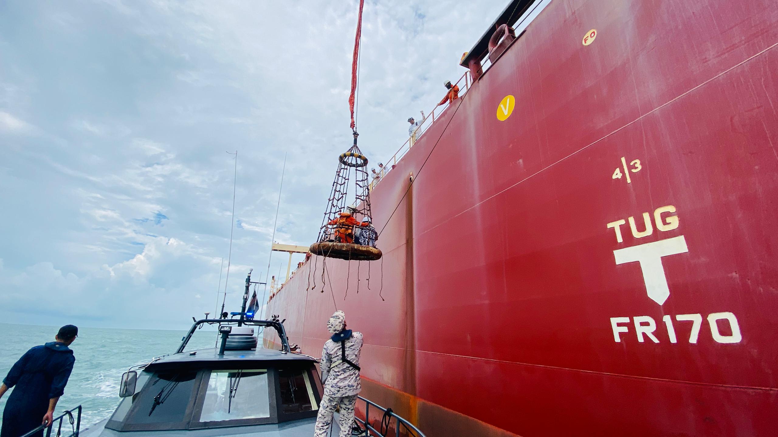 WhatsApp Image 2025 11 15 at 9.32.57 PM