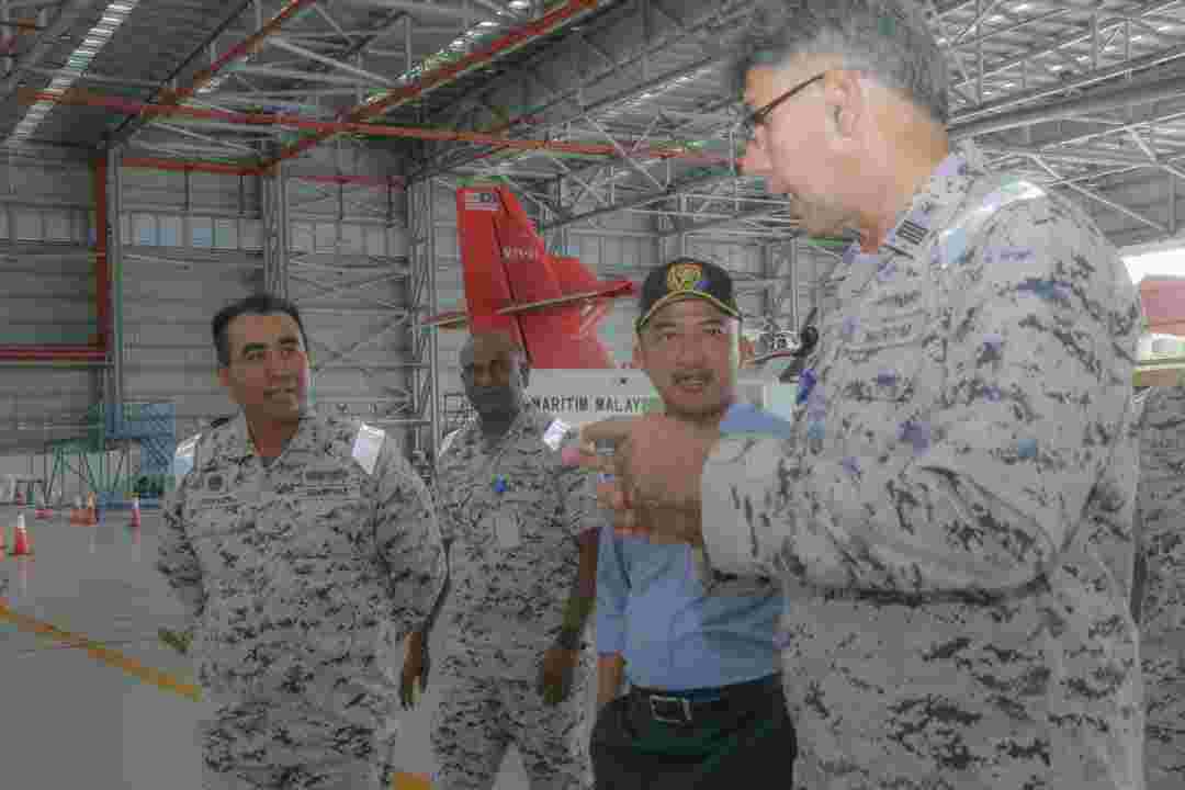 3903b8cc6394702b3903b8cc6394702bKSUKDNSUMS3