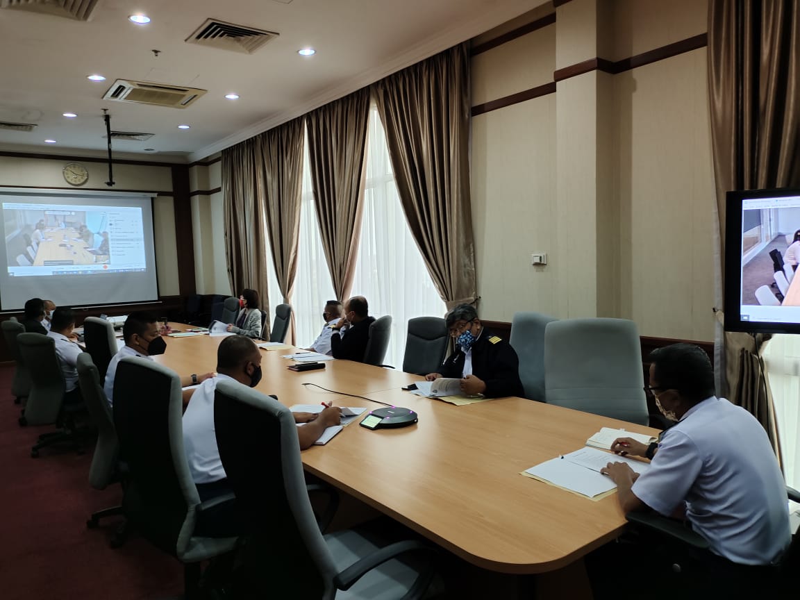 d866c3cb 65bf 45e8 8151 b0a46b563ccd